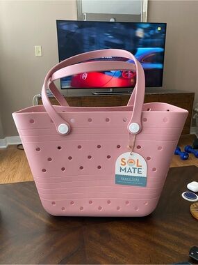 NWT XL Pink Beach Bogg StyleTote Bag
